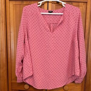 Torrid Pink Polka Dot Harper Blouse – Long Sleeve 1X EUC